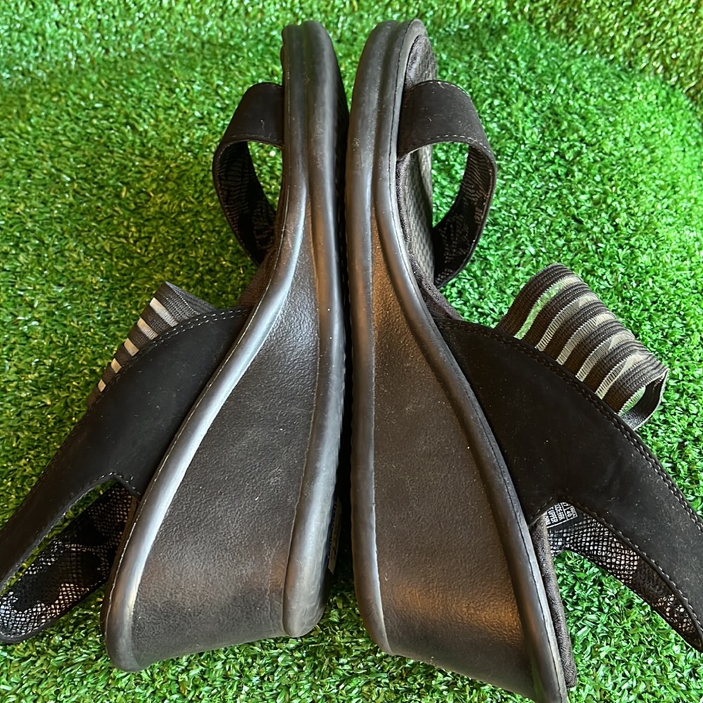 Skechers Cali Memory Foam Open Toe Elastic Strap … - image 4